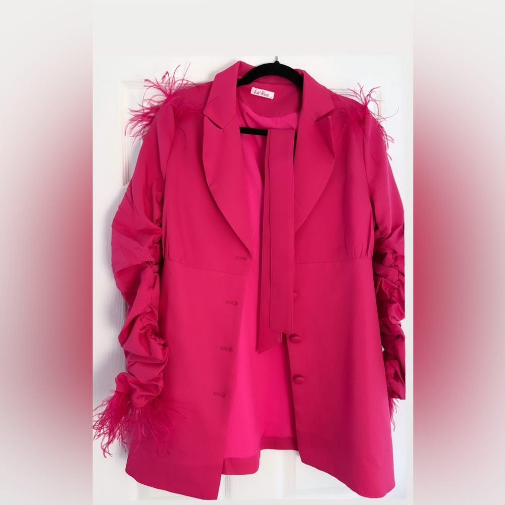 NWOT! Pink feather Blazer